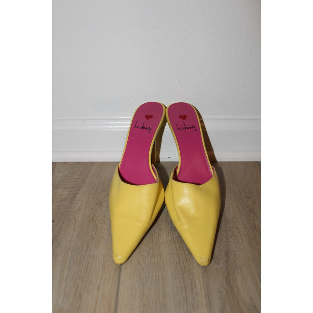VTG Luichiny Yellow Leather Pointed Toe Mules Pink Heart Insole Stiletto 7.5
